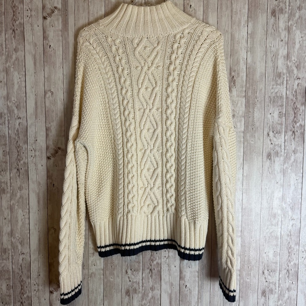 Vineyard Vines Tipped Island Cable Knit Fisherman Sweater - Picture 6 of 9